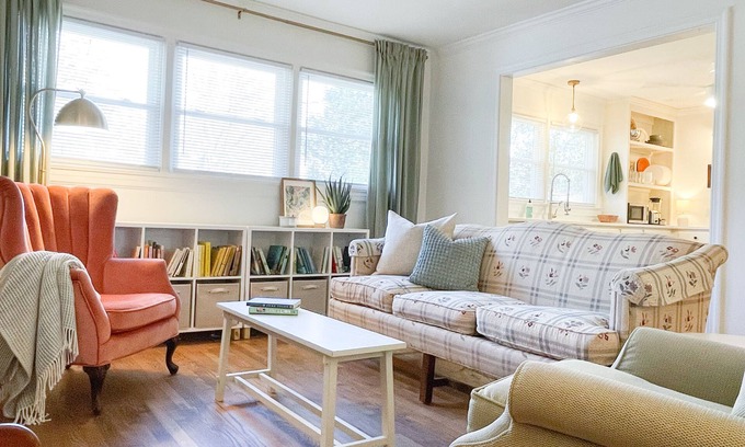 Lindley Park House | Cheeful Fully Restored Mid Century Cottage near Arboretum in GSO- Pet Friendly