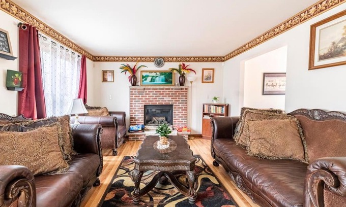 Albrightsville House | Cheerful Pocono home away from home
