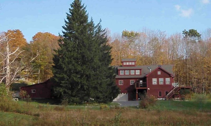 Richmond House | Cheever Hollow Farm an essential retreat central to Lenox and the Berkshires