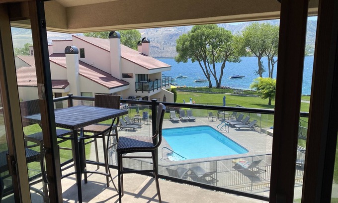 Chelan Condo | Chelan Shores Two Bedroom Gem