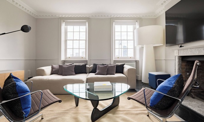 Chelsea Riverside House | CHELSEA ON THE THAMES
