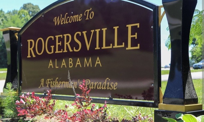 Rogersville House | Chelsy's Countryside Getaway 3BR near Rogersville