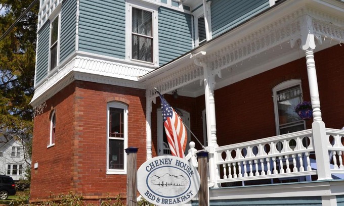 Ashland Bed & Breakfast | Cheney House Bed & Breakfast
