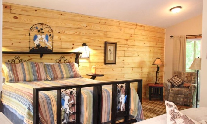 Sautee Nacoochee Cabin | Cherokee Ridge 7 – 3rd Night Free! See Details Below