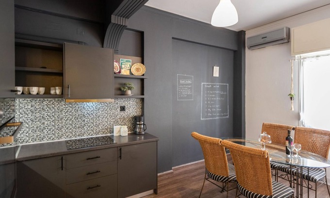 Limenas Chersonisou Apartment | Chersonissos Central Apartment
