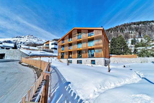 Samedan Apartment | Chesa Muntanella - Samedan