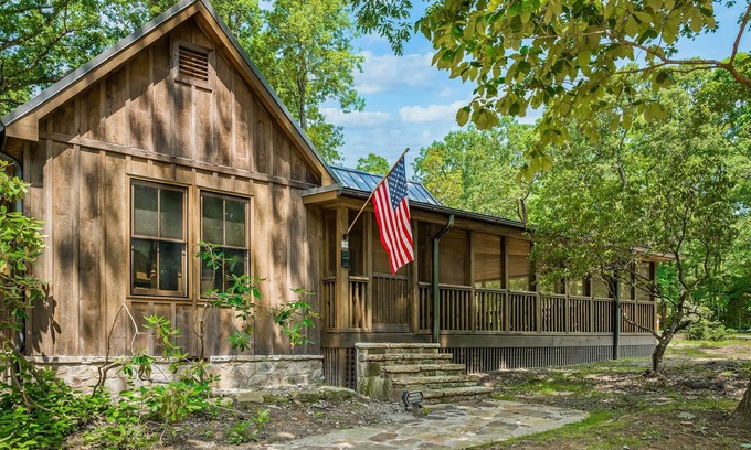 Mentone Cabin | Chestnut Cabin-historic home with modern style