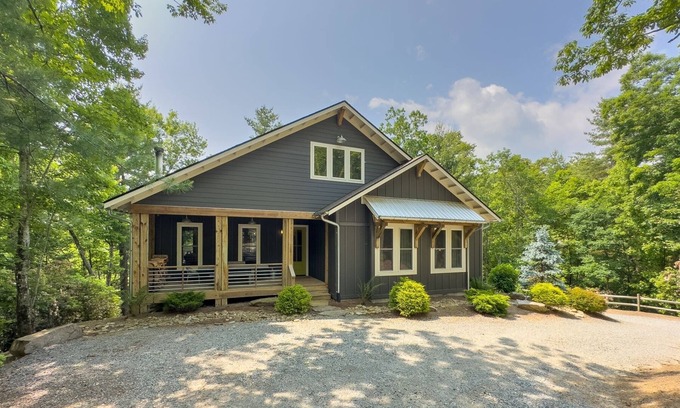 Pisgah Forest House | Chestnut Cottage | 3 Bed, 2 Bath