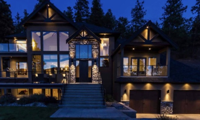Central Okanagan House | Chetwin Cabin