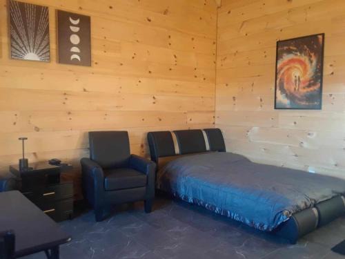 Saint-Onesime-d'Ixworth Apartment | Cheval Tribal