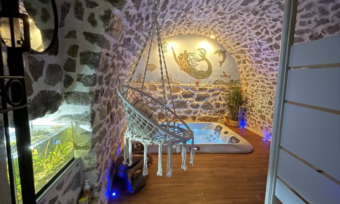 Muro House | Chez Marco Gites & SPA with two independent apartments -