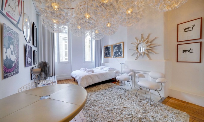 Bordeaux City Centre Apartment | CHEZ ROSE - Magnifique studio en plein coeur de Bordeaux