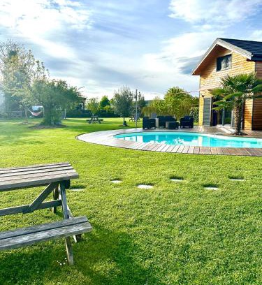 Flaxlanden House | Chez Seb et Lilou - Chalet Tiny House - piscine partagée - parking - proche Mulhouse