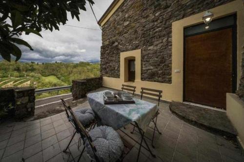 San Terenzo Monti House | Chiarissima dei Venti