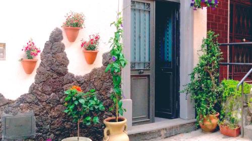 Aci Trezza House | Chibedda Dimora Lia