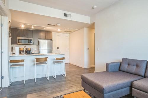 Southeast Boise Apartment | Chic and Modern Getaway with Gym 5 Min to Downtown
