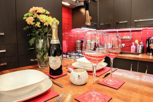 Gifford Apartment | Chic & bright flat near Holyrood Park