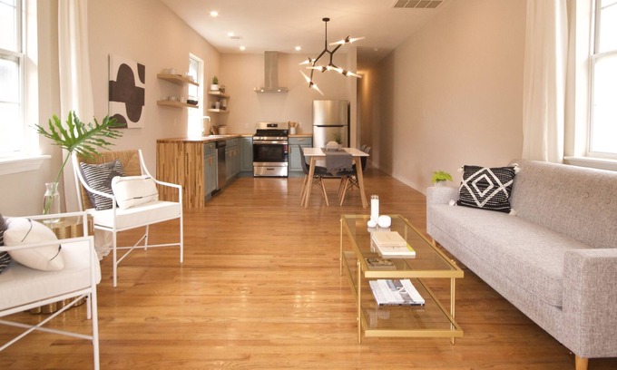 Saint Roch House | Chic Bywater Entertainers Paradise in St Claude Art District near French Quarter