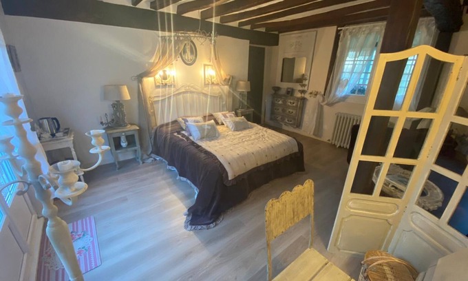 Suzay House | Chic & Charme Cottage