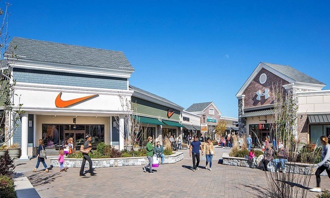 Northwest Condo | Chic Cozy Condo-Mins from the airport, hospitals, shopping, beach, and more...