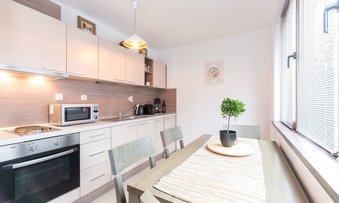 Kvartal Noviya Grad Apartment | ★Chic & Elegant 1 Bedroom in Eagle's Nest Hotel★Close to Gondola and Bar Street★