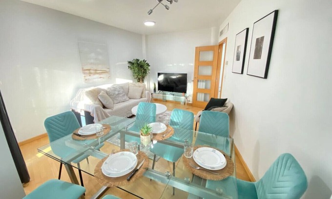 Arrabal Apartment | Chic Riverside Apartment -Terrace & Iconic Views