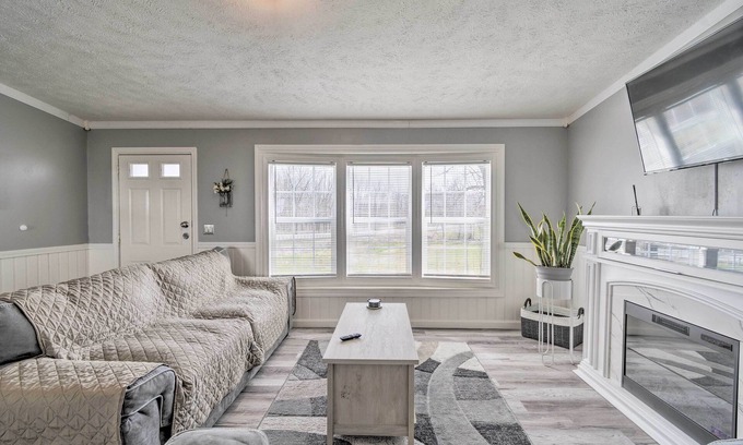 Seneca Falls Cottage | Chic Seneca Falls Home on Cayuga Wine Trail!