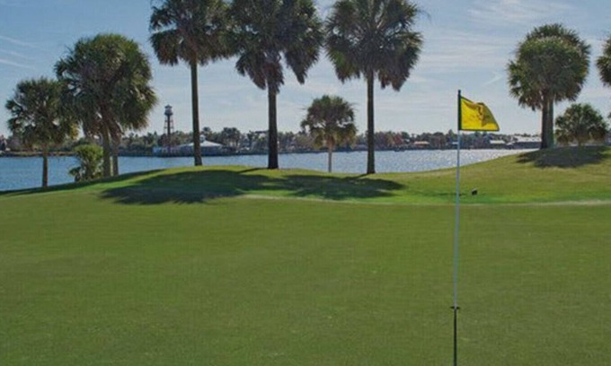 Sumter County House | Chic & Serene Van Ness Cottage Retreat – Golf, Music & Poolside Fun Nearby