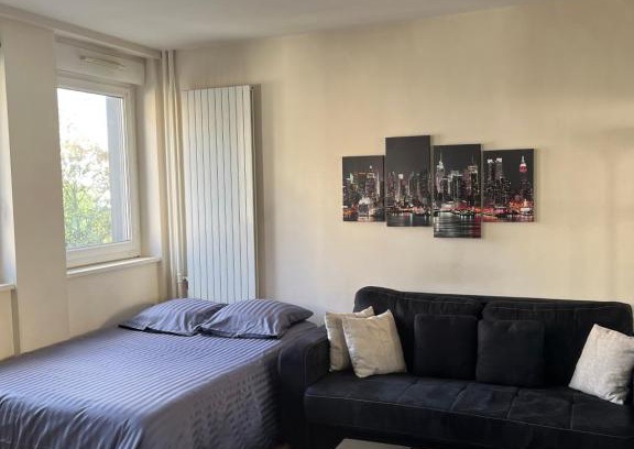 Cœur de Ville Apartment | Chic studio Courbevoie Paris