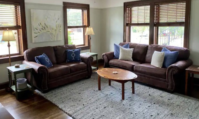North Chattanooga Apartment | Chic Villa in Amazing Location - First Floor