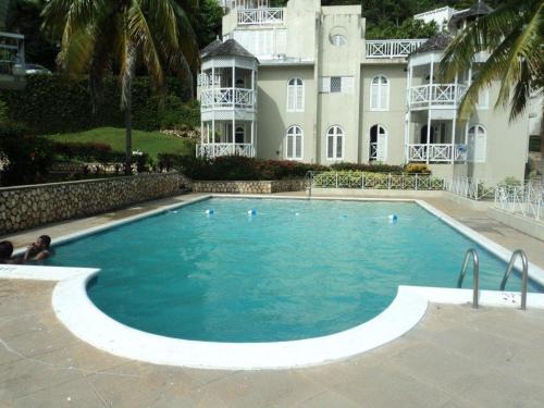Ocho Rios Apartment | Chill on the Hill