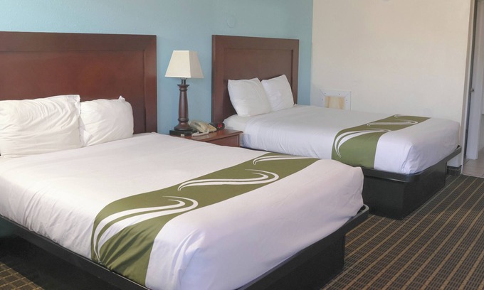 Mount Pleasant Hotel | Chippewa Motel