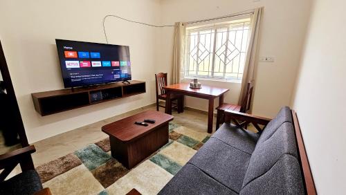 Perungudi Apartment | Chippy Service Apartments OMR No10
