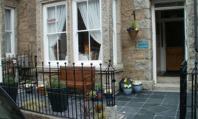 Chysauster Bed & Breakfast | Chiverton House