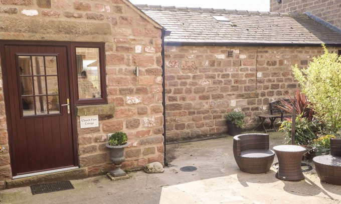 Spofforth House | CHURCH VIEW COTTAGE, romantic in Spofforth