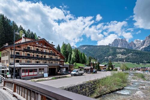 San Giovanni di Fassa Apartment | Ciasa Badia