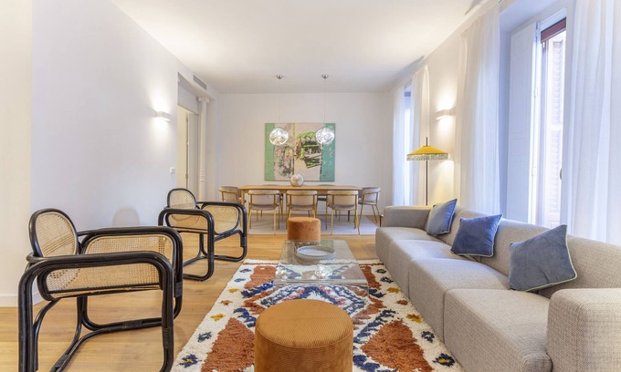 Cortes Apartment | Cibeles Luxe IV apartment in Madrid