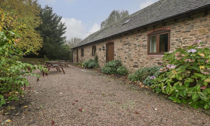 Hay-on-Wye House | Cinder Cottage