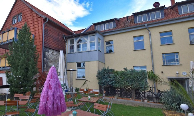 Ballenstedt Apartment | Cinema Comfort in Ballenstedt