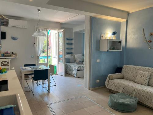 Cinque Terre Apartment | CinqueTerreBlu AzzurroMare