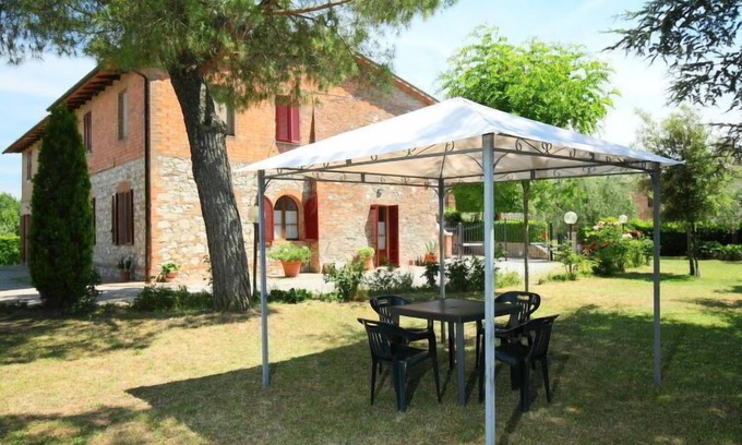 Guistrigona Apartment | Cinuzza Grande by Interhome