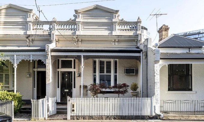 Hawthorn East House | Circa 1890