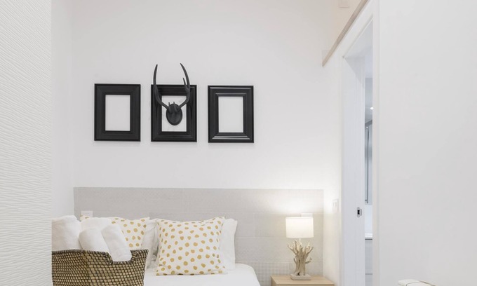 Embajadores Apartment | Circo Price - In the center of the city, cozy