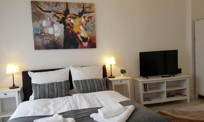 Gesundbrunnen Apartment | City Apartment, good location