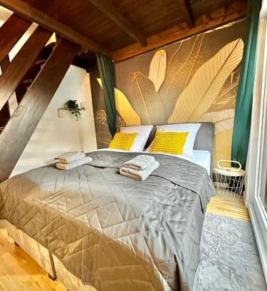 Center Apartment | City-Apartment mit Dachterrasse & Massagesessel in der Fußgängerzone K4