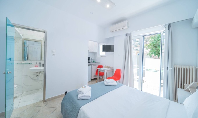 Heraklion Apartment | City Center Studio |H5