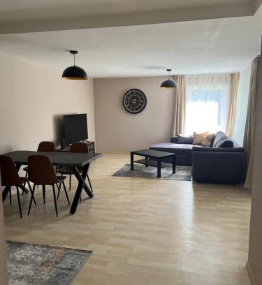 Metzingen Apartment | City Home2