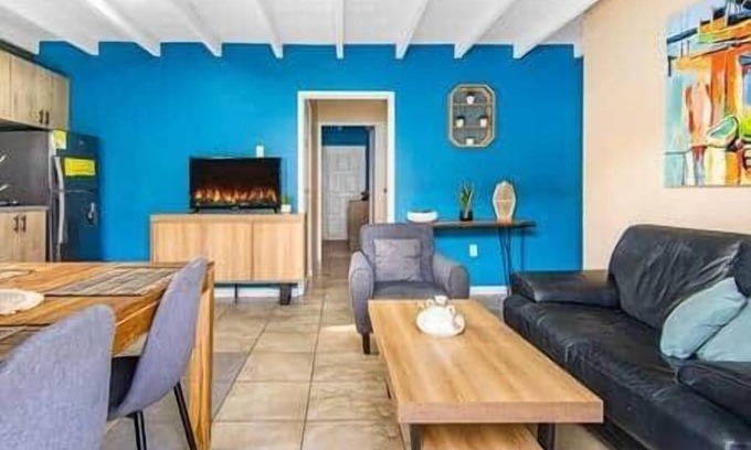 Colon Apartment | Citylife Apartments - Pool/Free Parking/in Willemstad. Apartment J