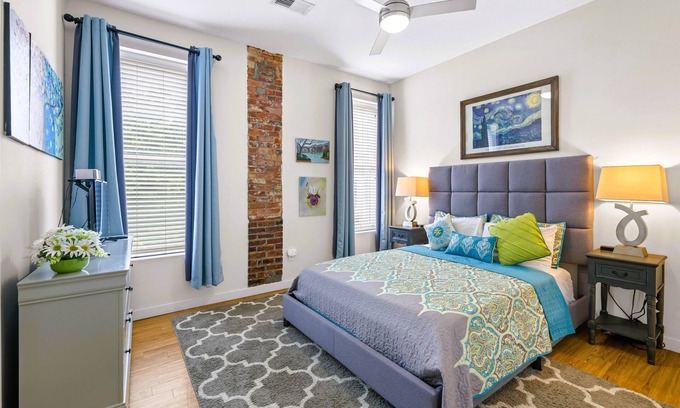 Downtown Chattanooga Condo | Cityscape 2- City Hoppers -King Bed Music District
