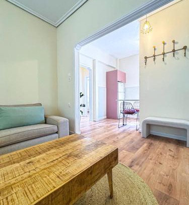 Volos House | Cityscape Residence with a Patio
